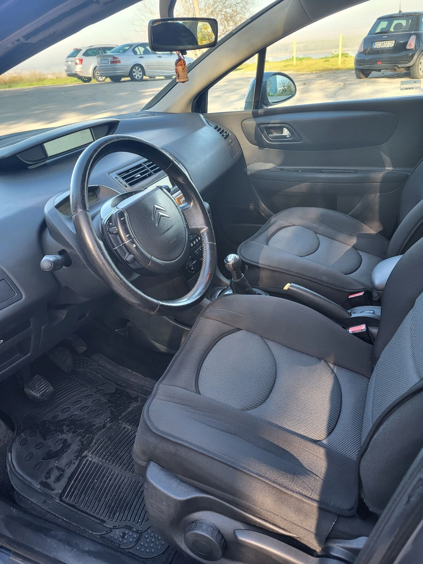 Citroen C4 1.6HDI - изображение 7