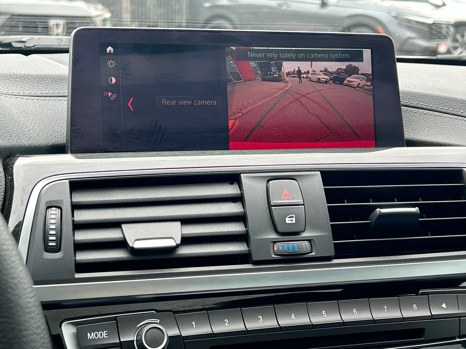 BMW 328 xDRIVE* АВТОКРЕДИТ*  - изображение 9