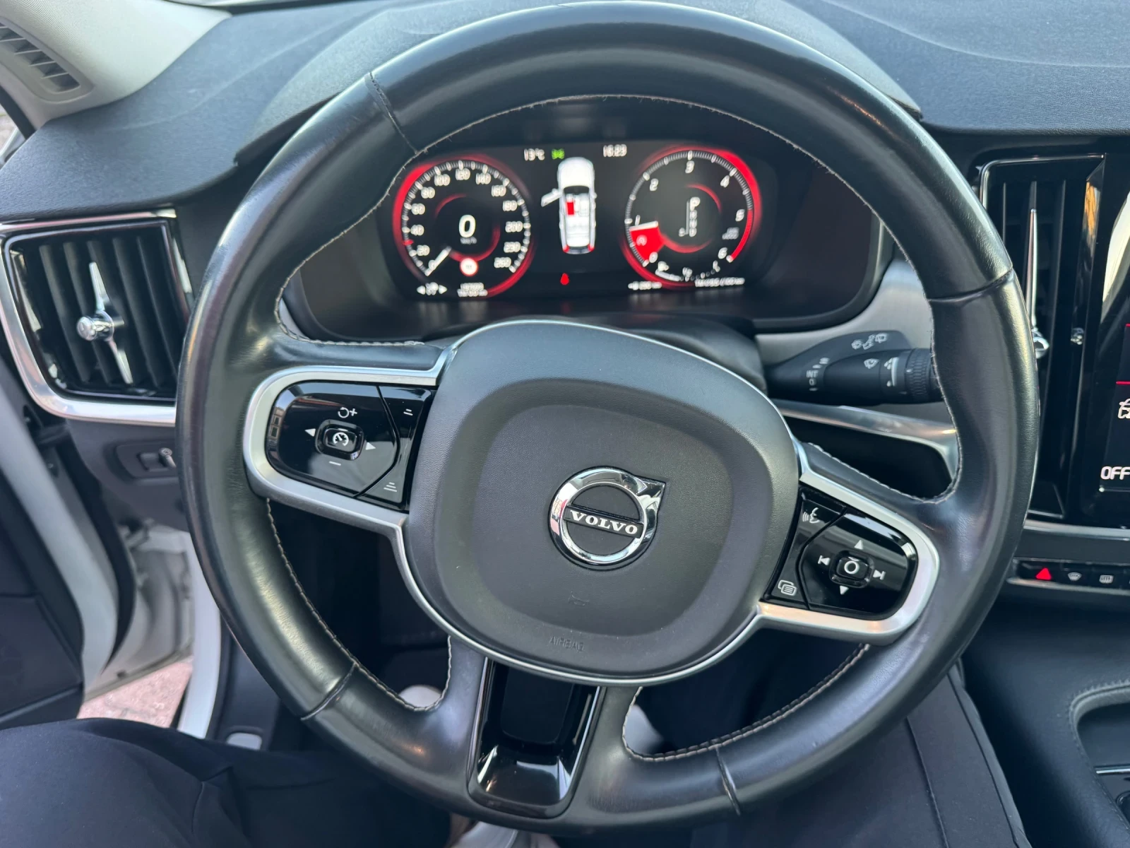 Volvo V90 Cross Country 4x4 189.000km     | Mobile.bg   11