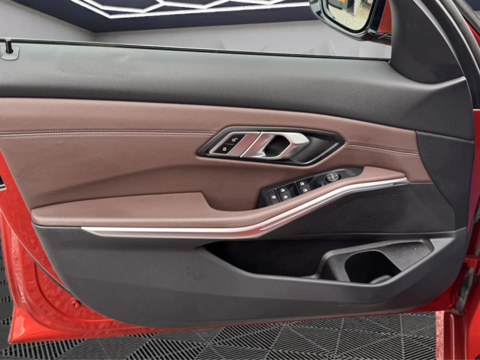 BMW 320 X-DRIVE 190. LUXURY LINE MILD HYBRID APPLE CAR  | Mobile.bg   14