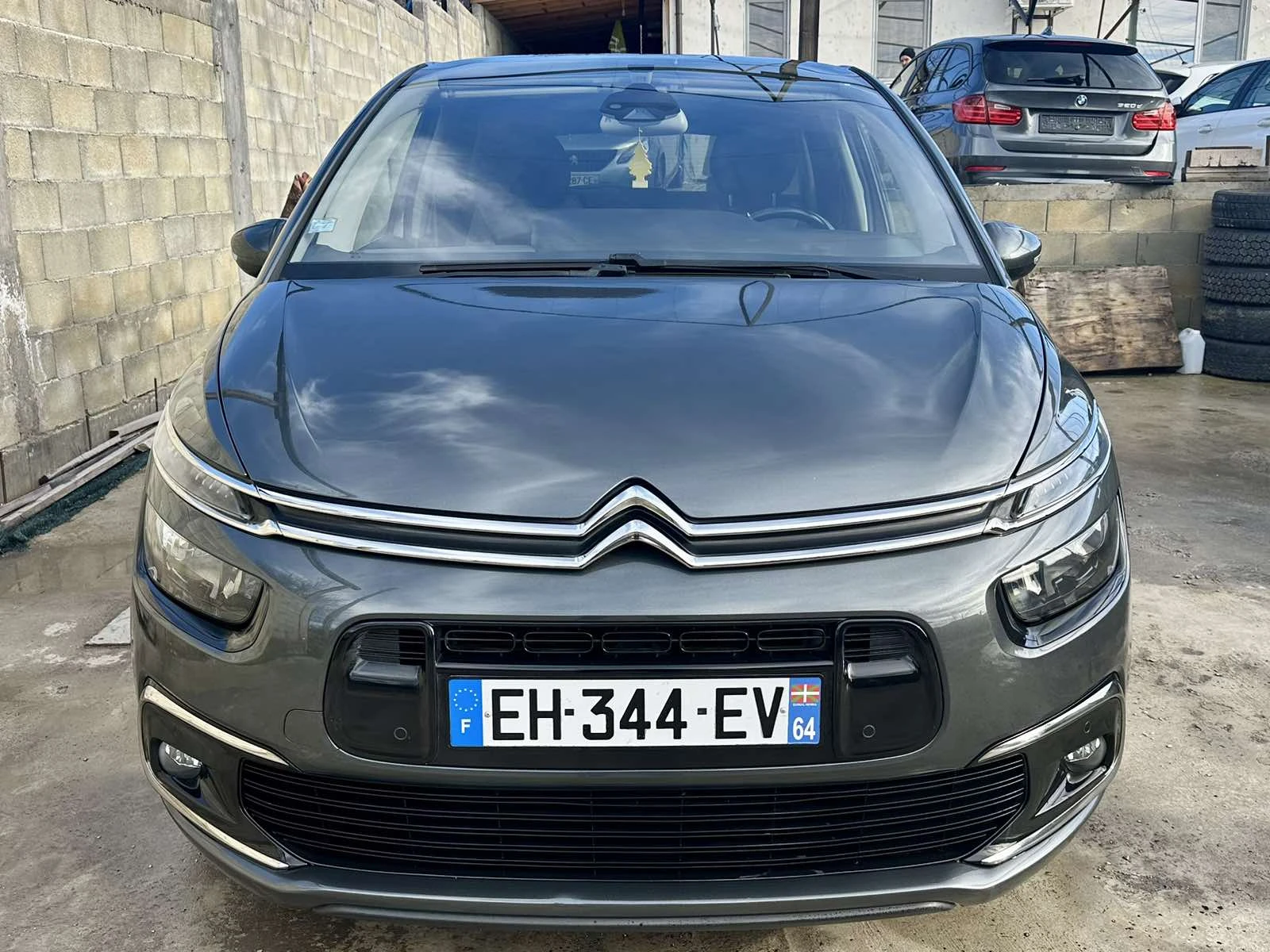 Citroen C4 Picasso 1.6 Blue-HDi, Автоматик, Самопаркиране, Exclusive - изображение 8