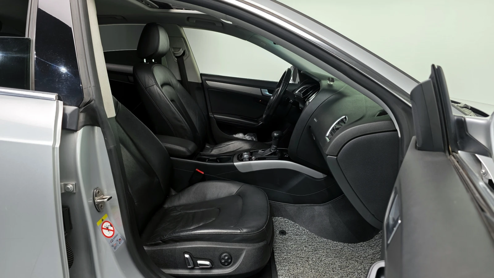 Audi A5 2.0TDI/4x4/Пълна сервизна история !!! - изображение 7