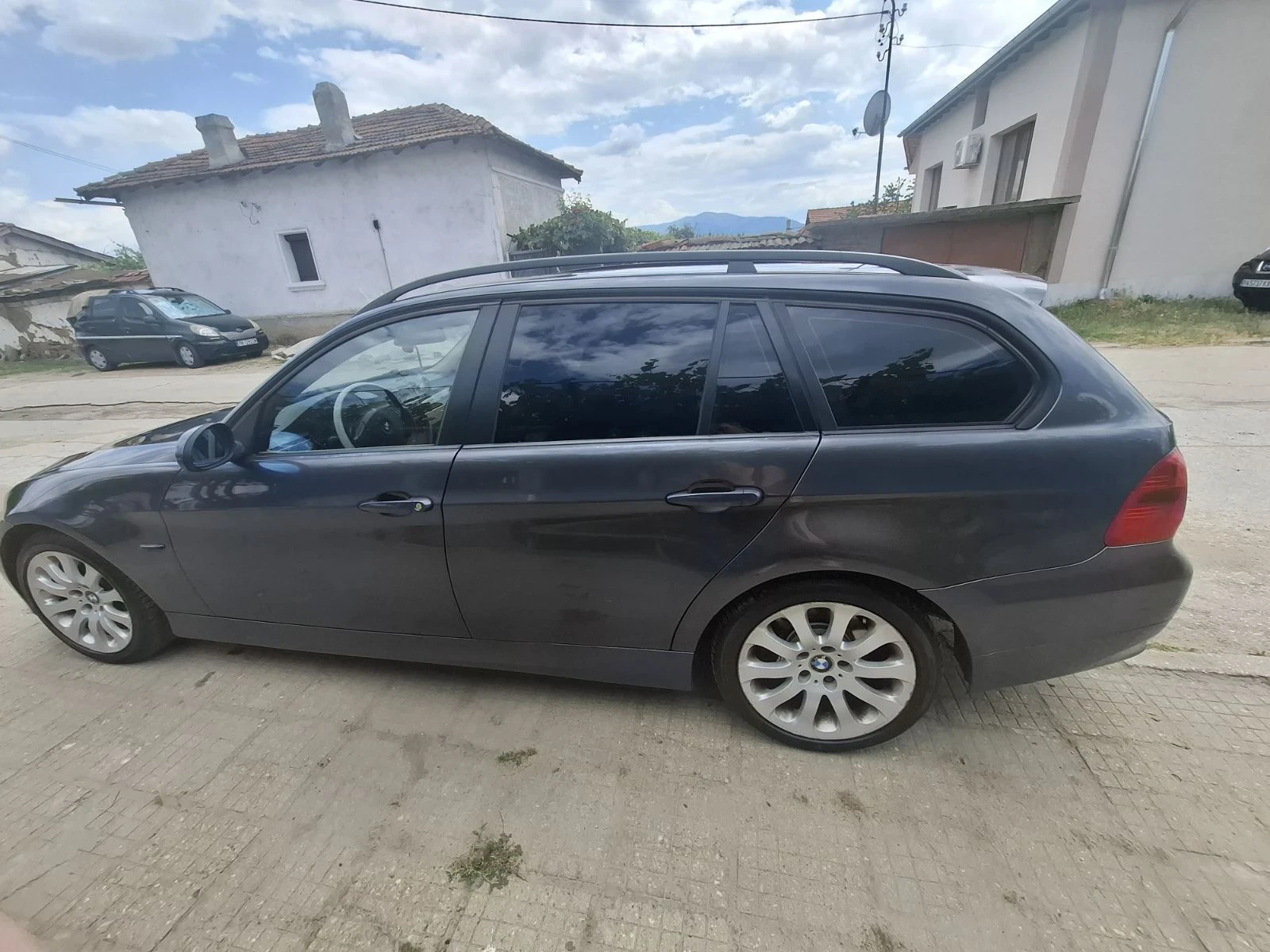 BMW 320 320 - изображение 5