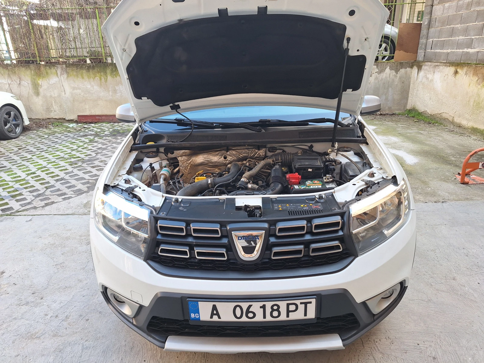 Dacia Sandero 0.9 �CE | Mobile.bg � ����������� 16