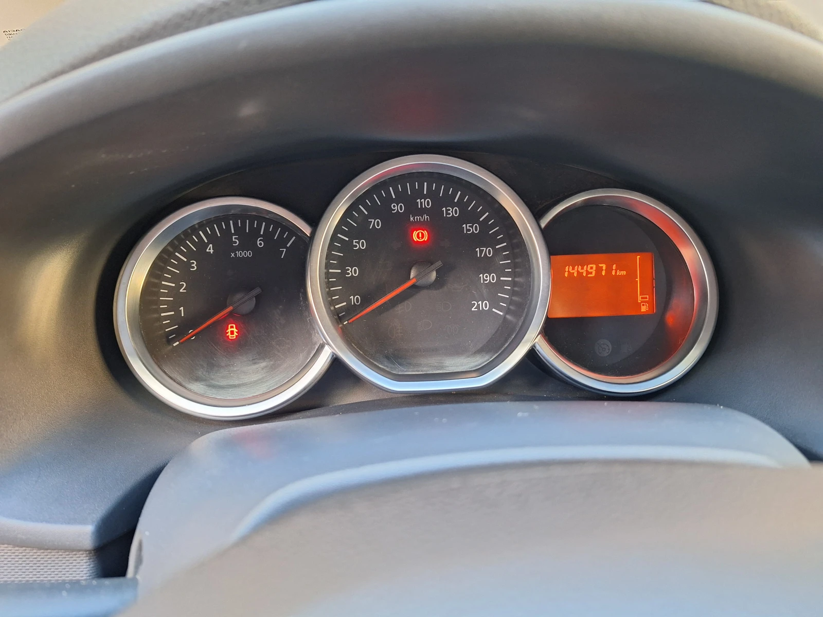 Dacia Sandero 0.9 �CE | Mobile.bg � ����������� 17