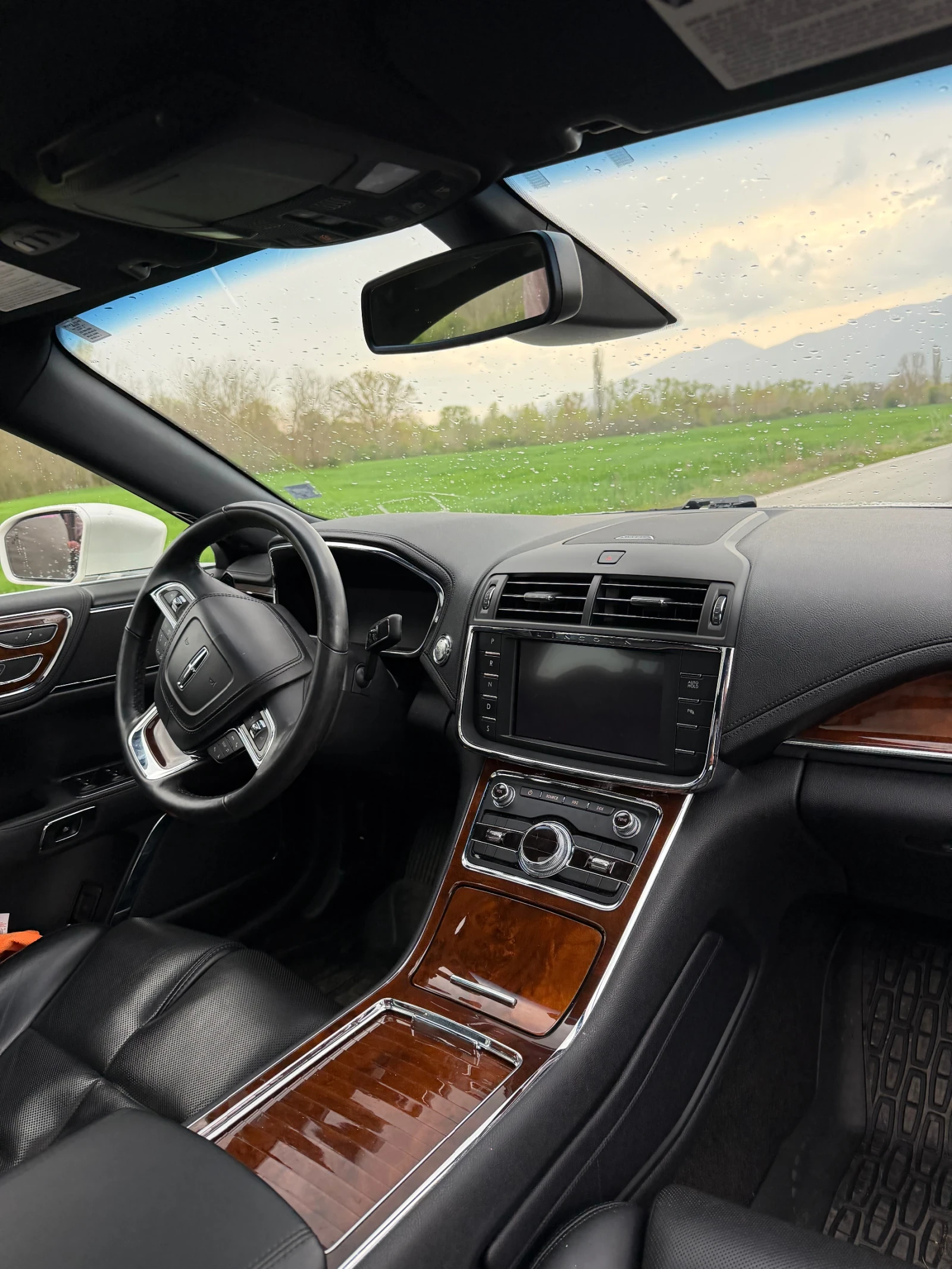 Lincoln Continental Lincoln Continental 2019 3.7 AWD 305�.�. | Mobile.bg � ����������� 3