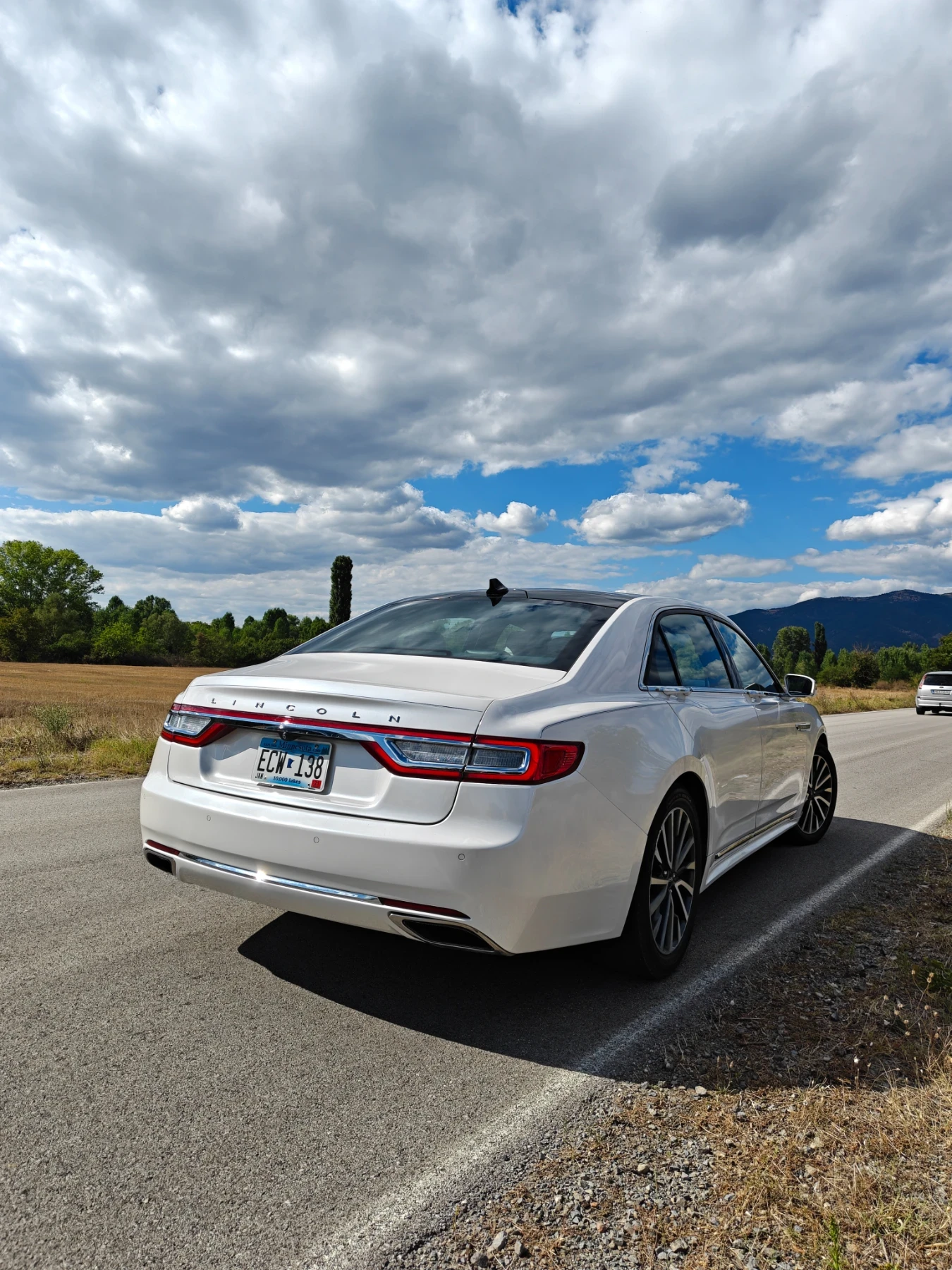 Lincoln Continental ЦЕНА БЕЗ АНАЛОГ 55 ХИЛ КМ 2019 3.7 AWD 305к.с., снимка 5 - Автомобили и джипове - 55580192