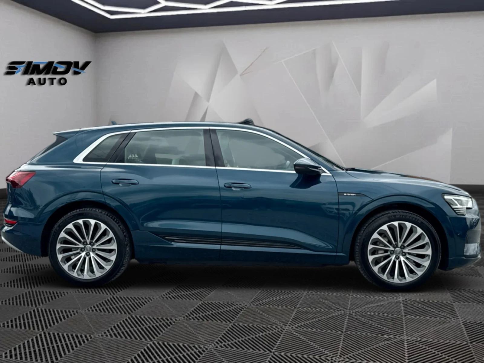Audi E-Tron 55 S-LINE 95KWH 408КС. ГАРАНЦИЯ ПАНОРАМА КАМЕРИ, снимка 6 - Автомобили и джипове - 54486822
