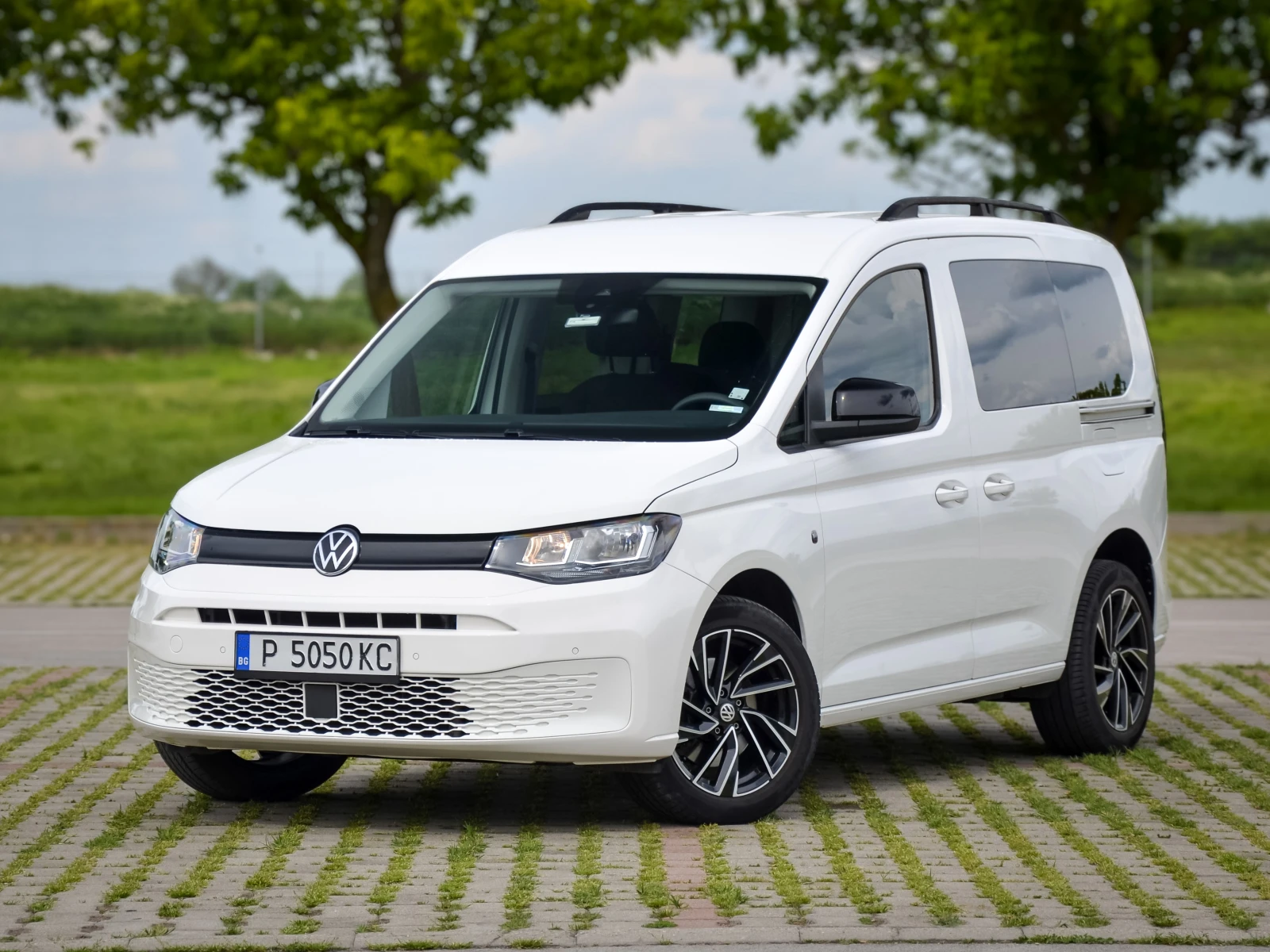 VW Caddy 2, О TDI 102 k.c 6MT / N1 - товарен c 5 места, снимка 2 - Автомобили и джипове - 54907775