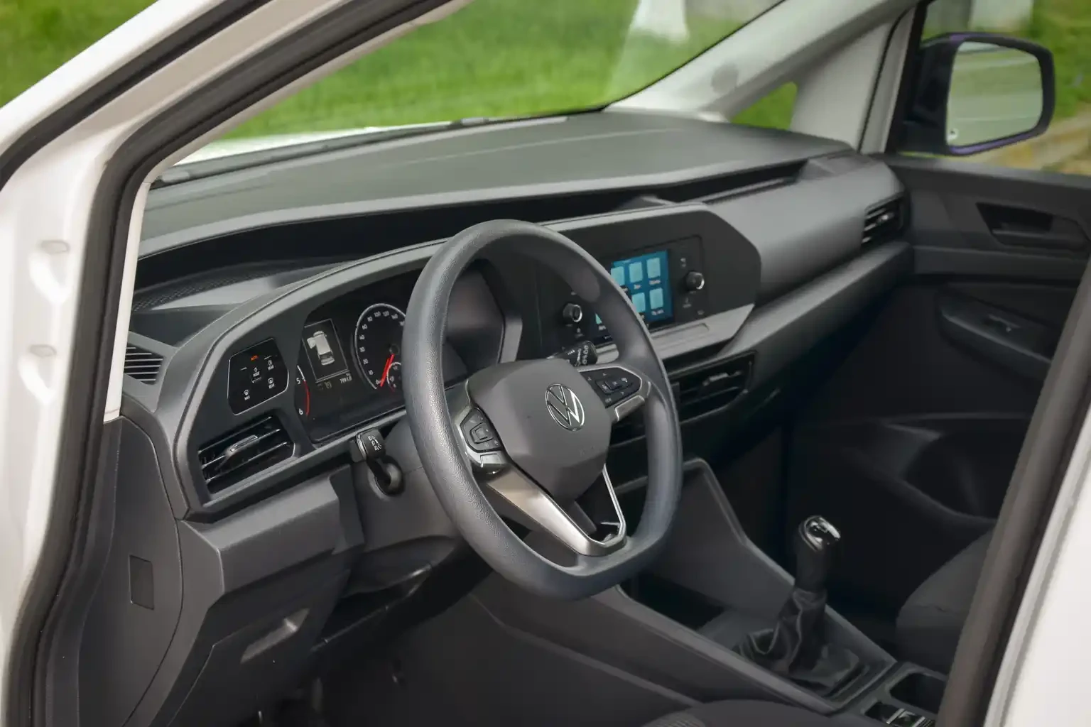 VW Caddy 2, О TDI 102 k.c 6MT / N1 - товарен c 5 места, снимка 9 - Автомобили и джипове - 54907775