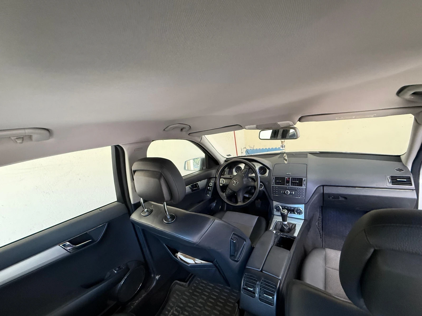 Mercedes-Benz C 220 CDI, снимка 8 - Автомобили и джипове - 55031378
