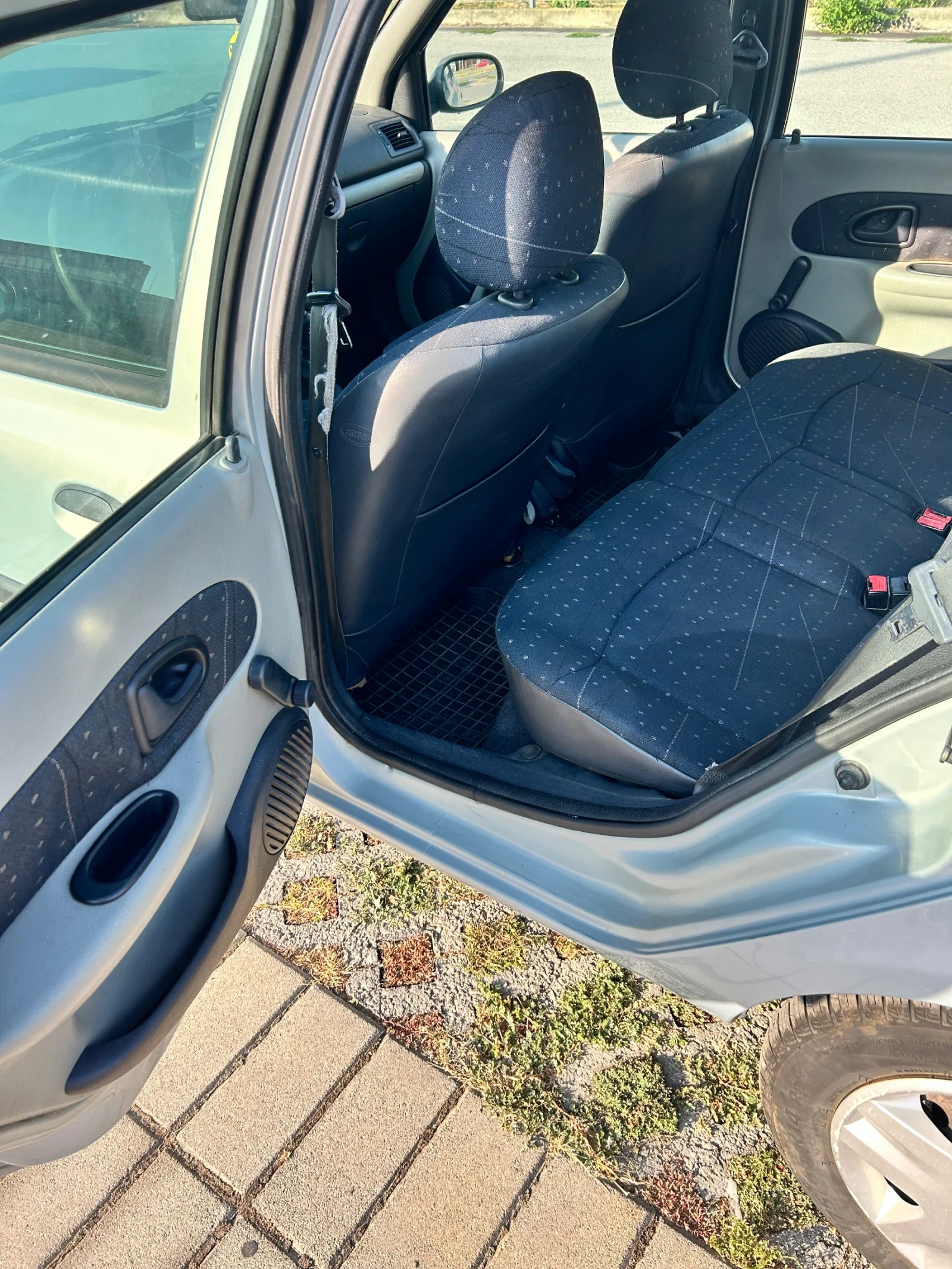 Renault Clio | Mobile.bg � ����������� 10