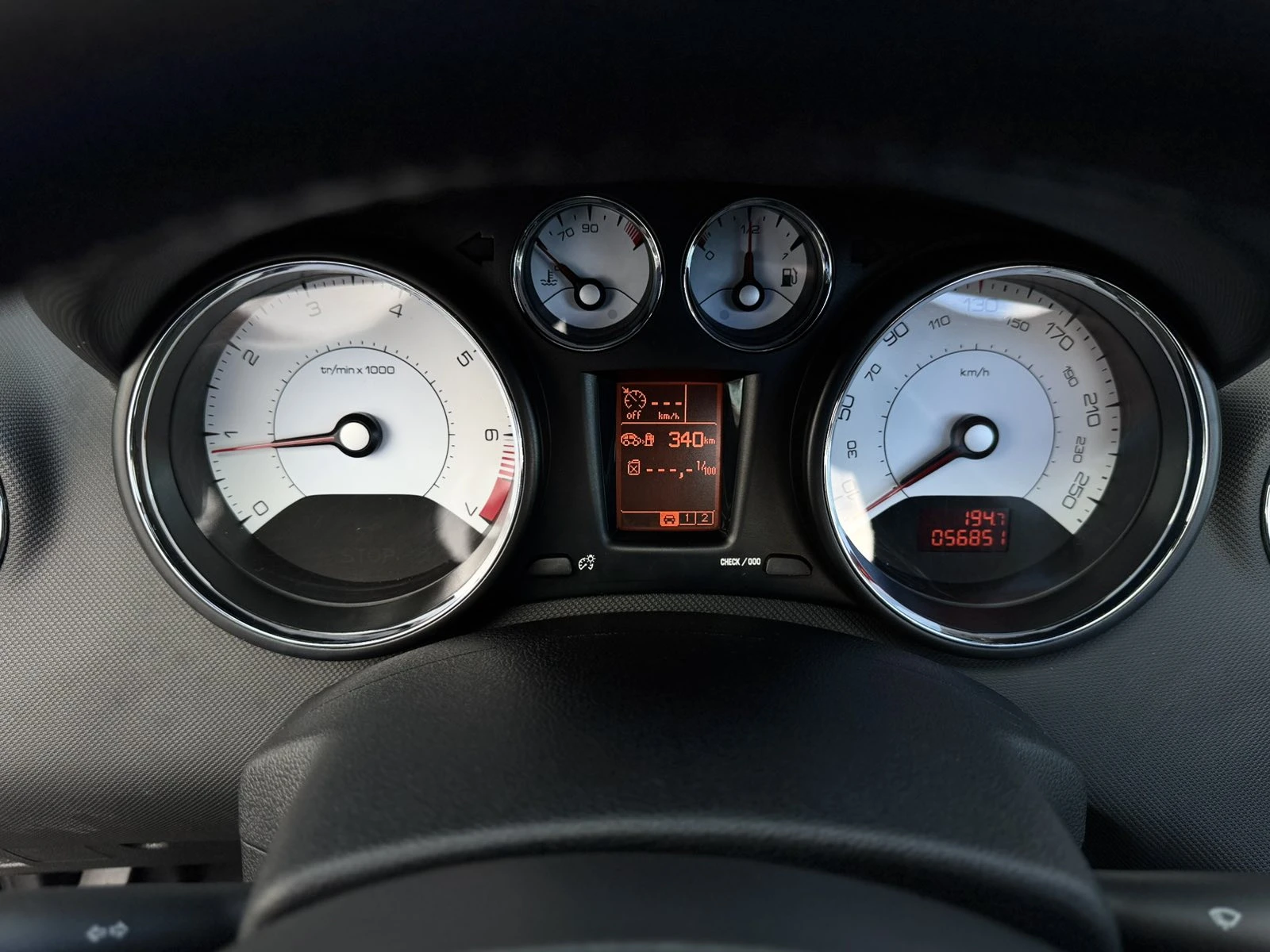 Peugeot 308 CC, снимка 13 - Автомобили и джипове - 56041507