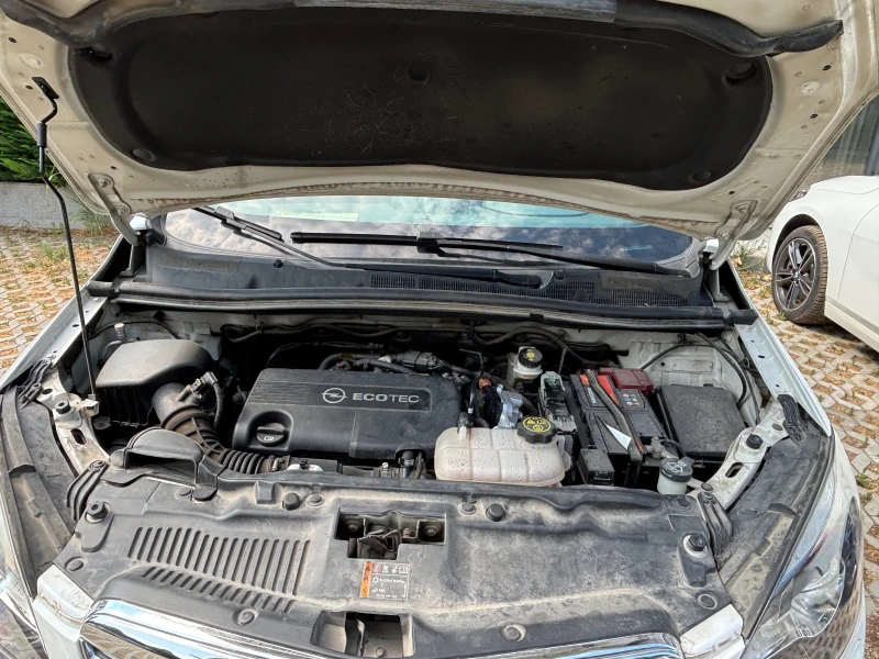 Opel Mokka, снимка 9 - Автомобили и джипове - 52211792