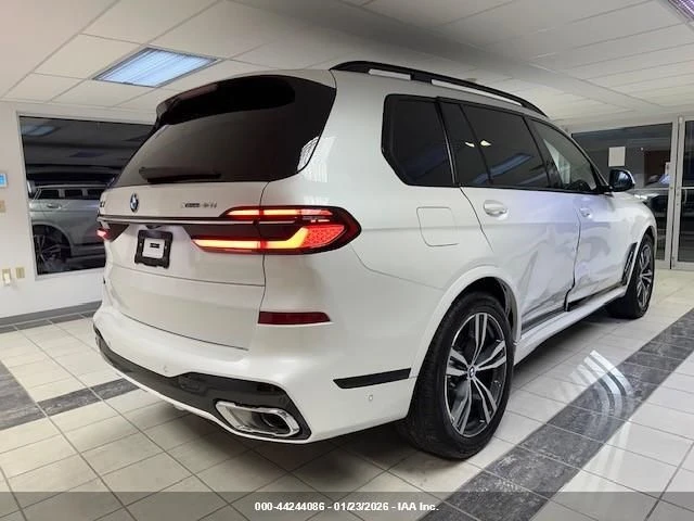 BMW X7 XDRIVE40I - изображение 4