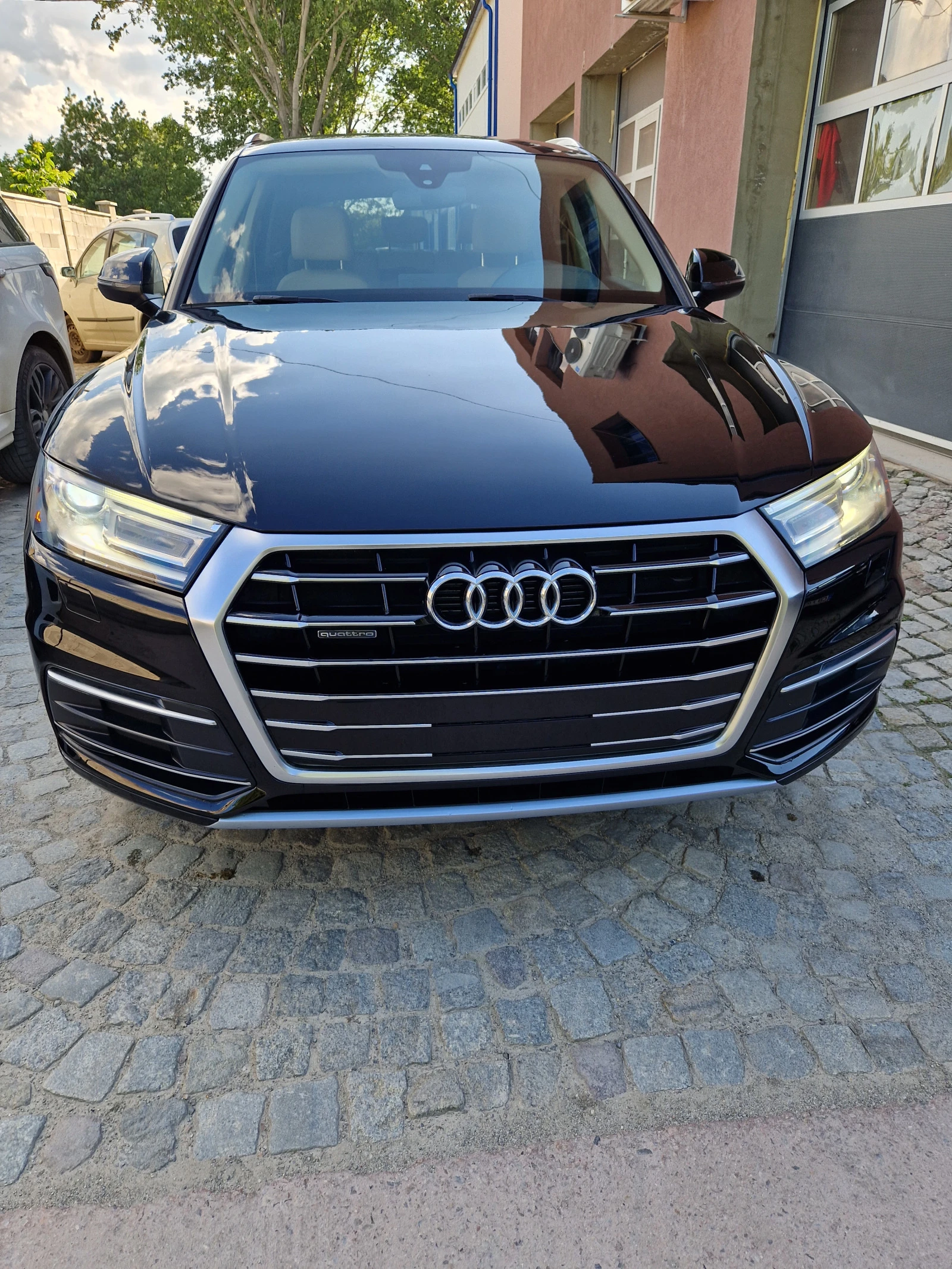 Audi Q5 2.0 TFSi 252 к.с quattro - изображение 2