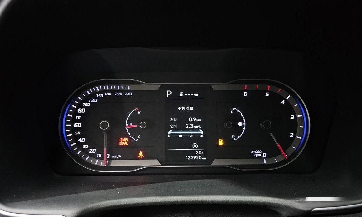 Hyundai Tucson Diesel 2.0 2WD Premium * НАЙ-ДОБРА ЦЕНА В БЪЛГАРИЯ - изображение 8