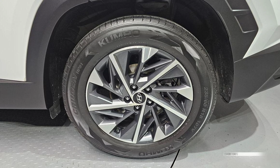 Hyundai Tucson Diesel 2.0 2WD Premium * НАЙ-ДОБРА ЦЕНА В БЪЛГАРИЯ - изображение 5