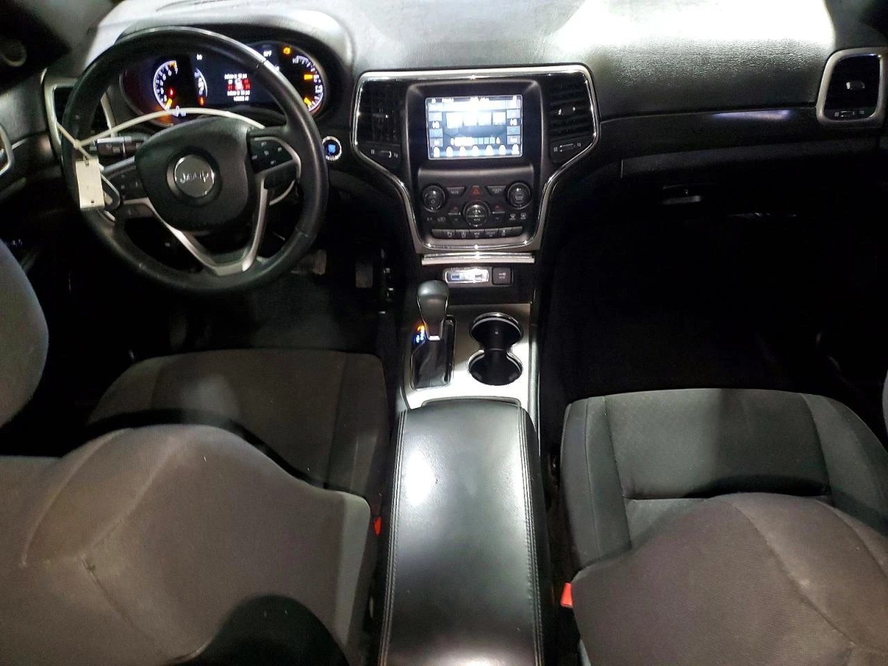 Jeep Grand cherokee Laredo, снимка 6 - Автомобили и джипове - 53985239