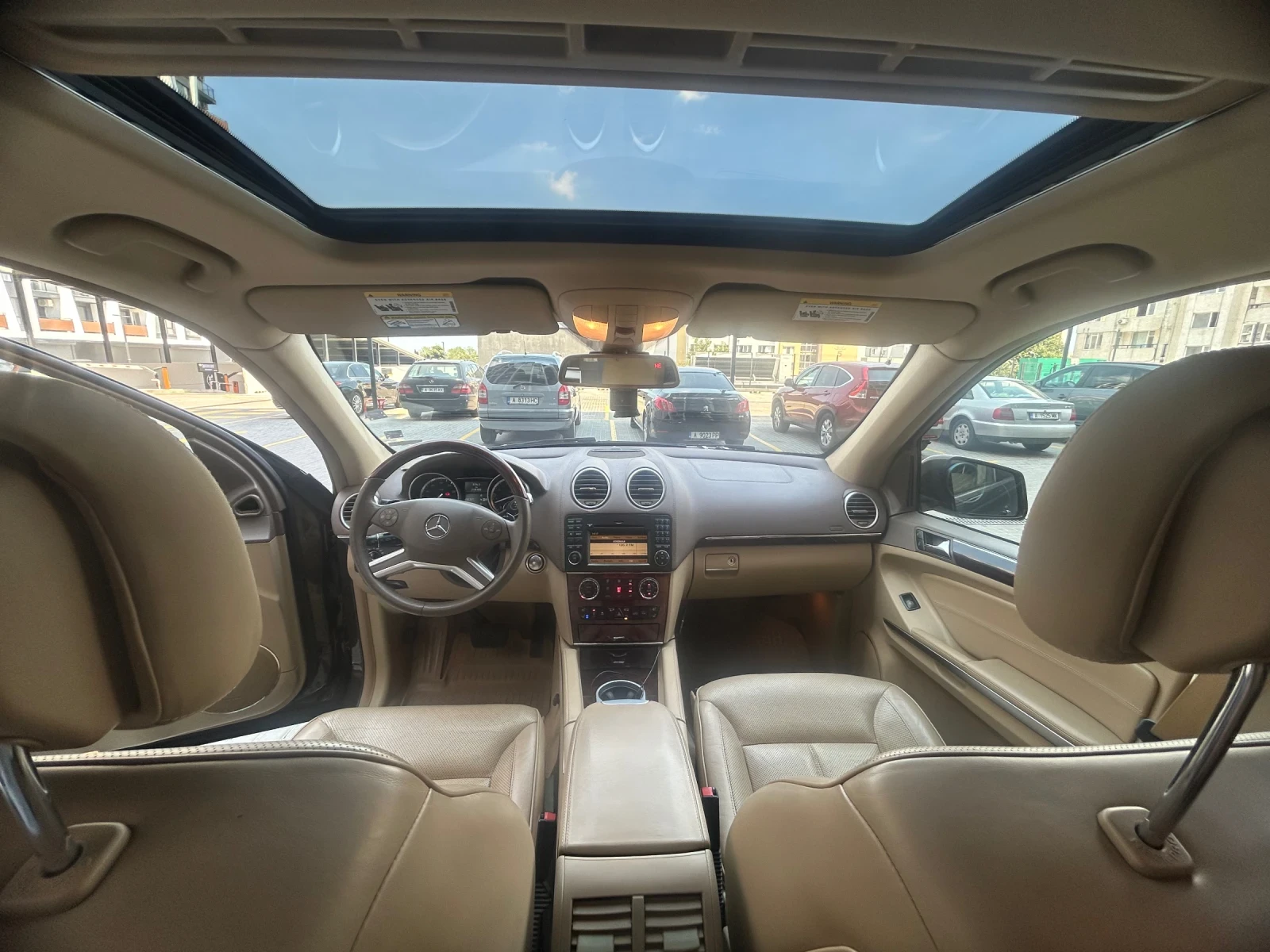 Mercedes-Benz GL 550 Grand Edition, снимка 14 - Автомобили и джипове - 54389282