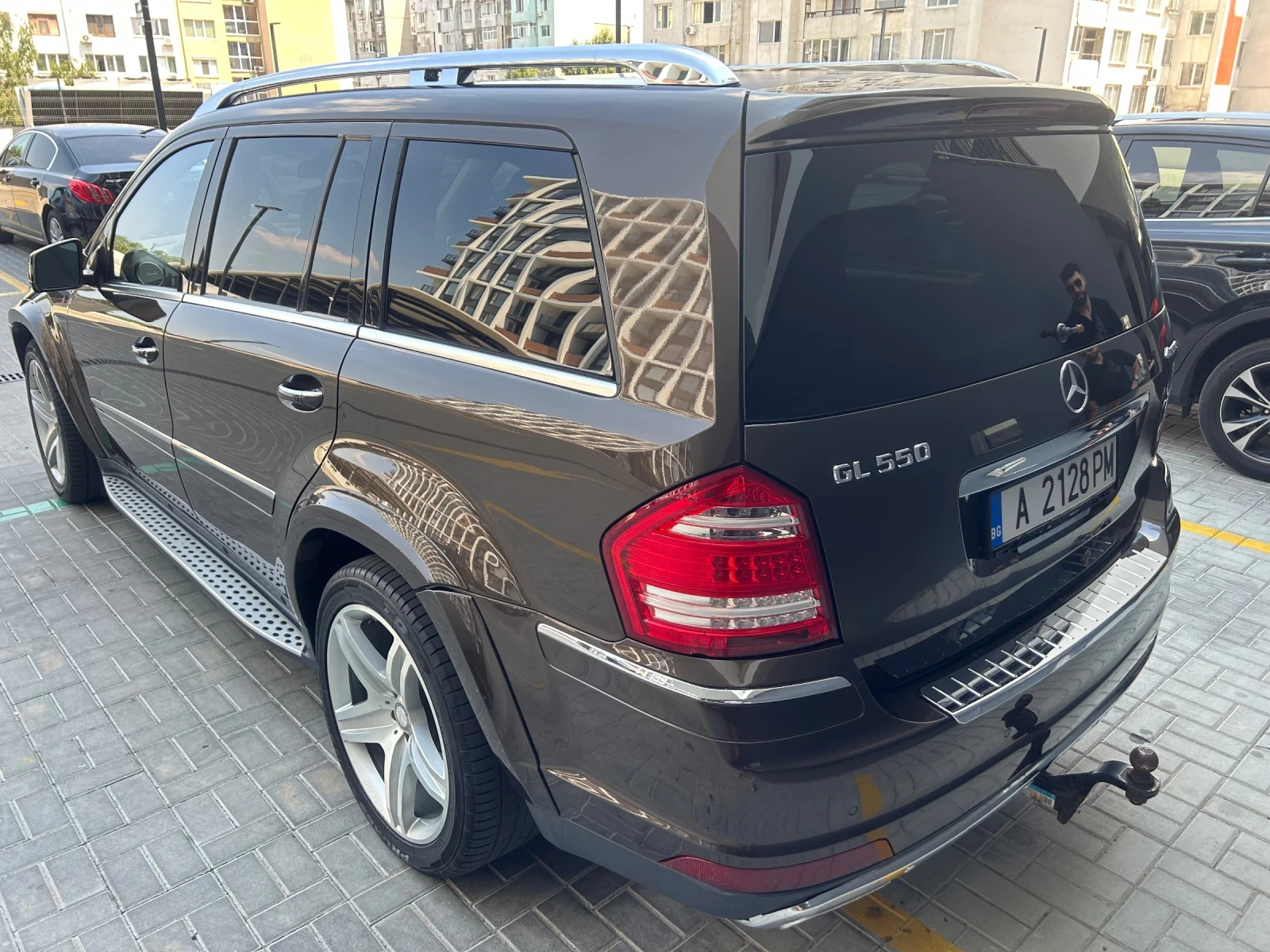 Mercedes-Benz GL 550 Grand Edition, снимка 3 - Автомобили и джипове - 54389282