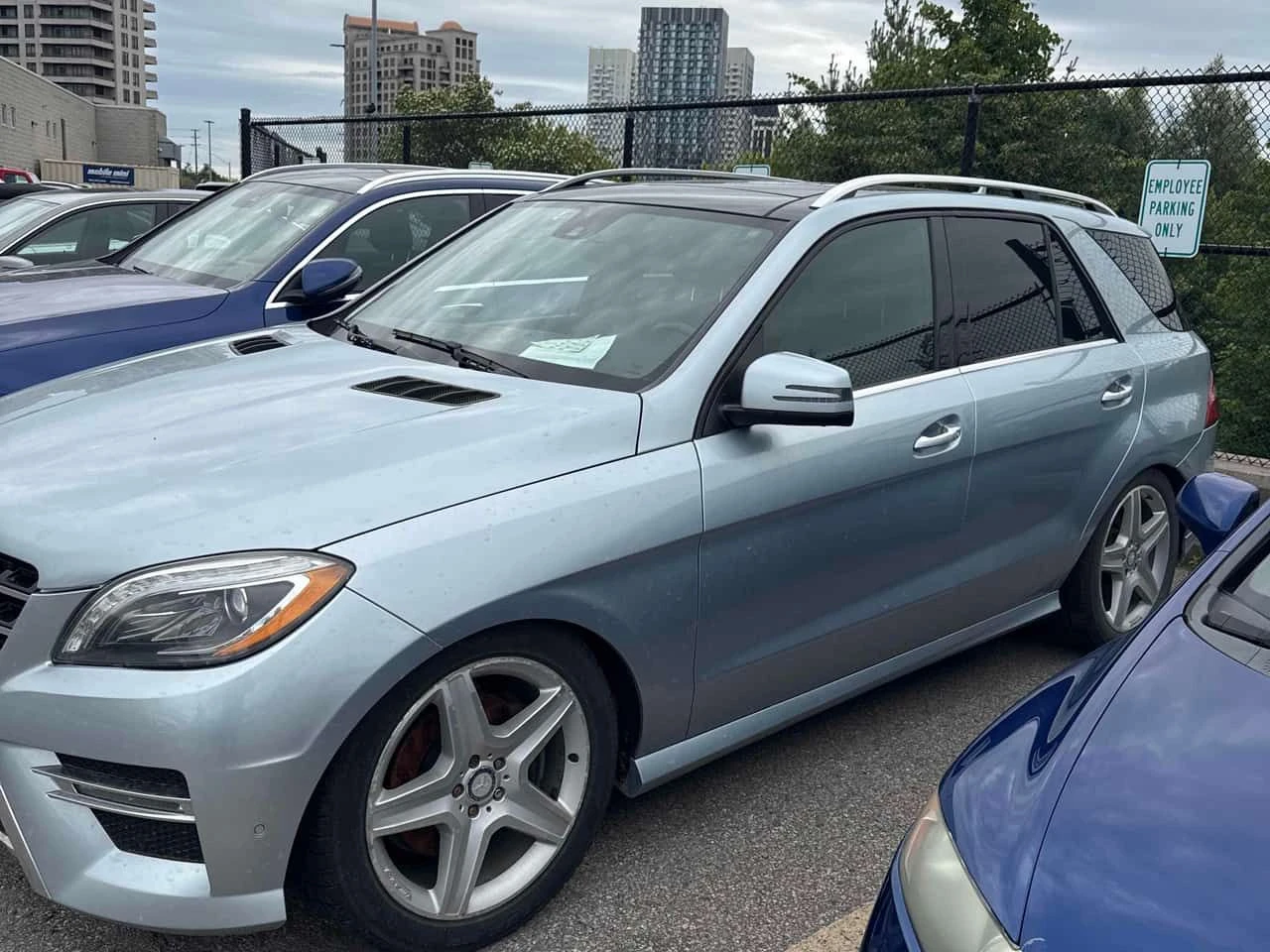 Mercedes-Benz ML 350 * BlueTEC * CARFAX * ПАНО * KEYLESS * ПОДГРЕВИ, снимка 2 - Автомобили и джипове - 55045836