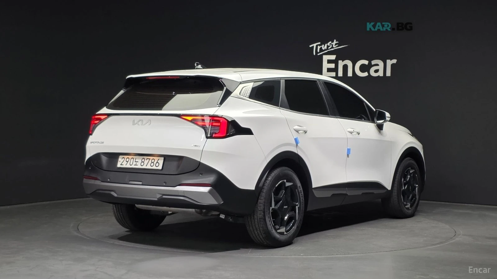 Kia Sportage ОБДУХВАНЕ* КАМЕРА* ПОДГРЕВ* СЛЕДНАЛЕНТИ* ДИСТРОНИК, снимка 2 - Автомобили и джипове - 55403730