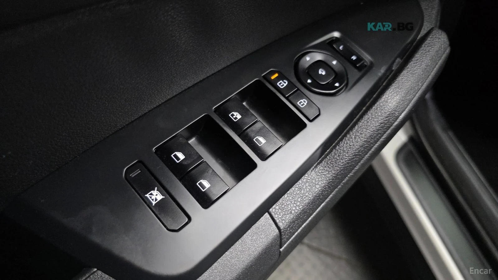 Kia Sportage ОБДУХВАНЕ* КАМЕРА* ПОДГРЕВ* СЛЕДНАЛЕНТИ* ДИСТРОНИК, снимка 13 - Автомобили и джипове - 55403730