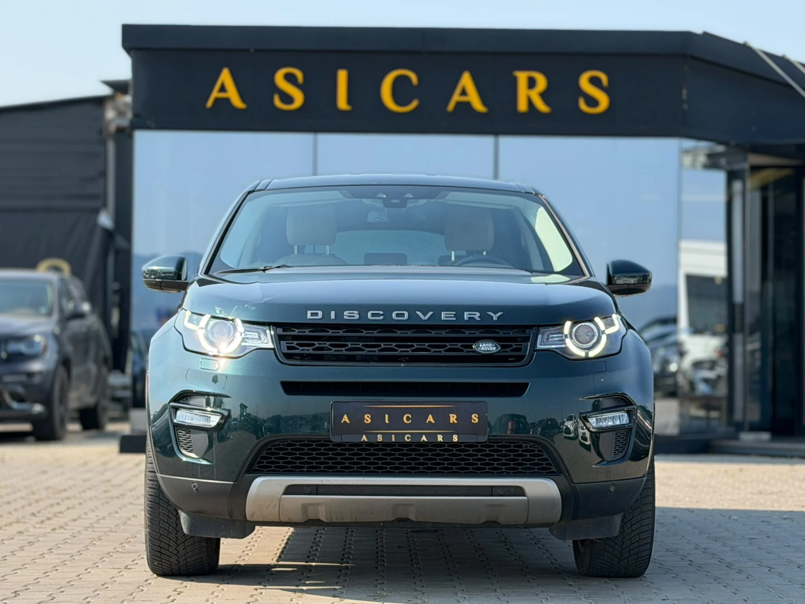 Land Rover Discovery Sport / 2.0D / EURO 6 / AUTOMAT / 4X4 / LUXURY /, снимка 8 - Автомобили и джипове - 55706612