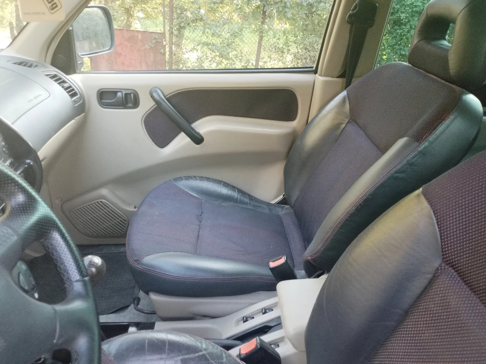 Nissan Terrano, снимка 11 - Автомобили и джипове - 55728627