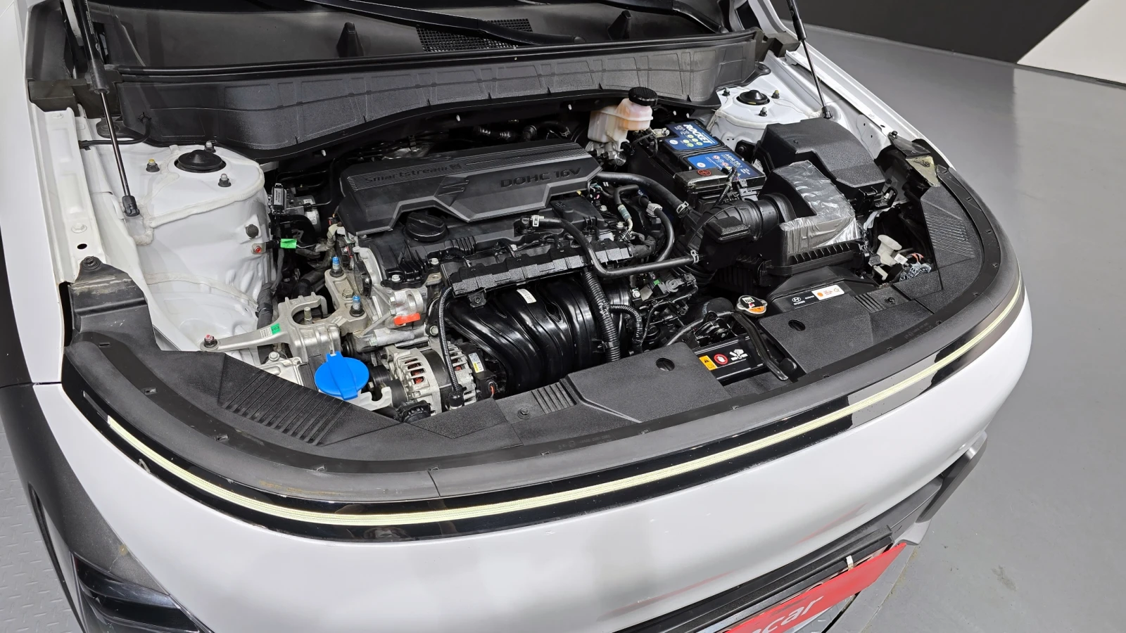 Hyundai Kona Gasoline 2.0 Modern autogeorge.com, снимка 9 - Автомобили и джипове - 55733165