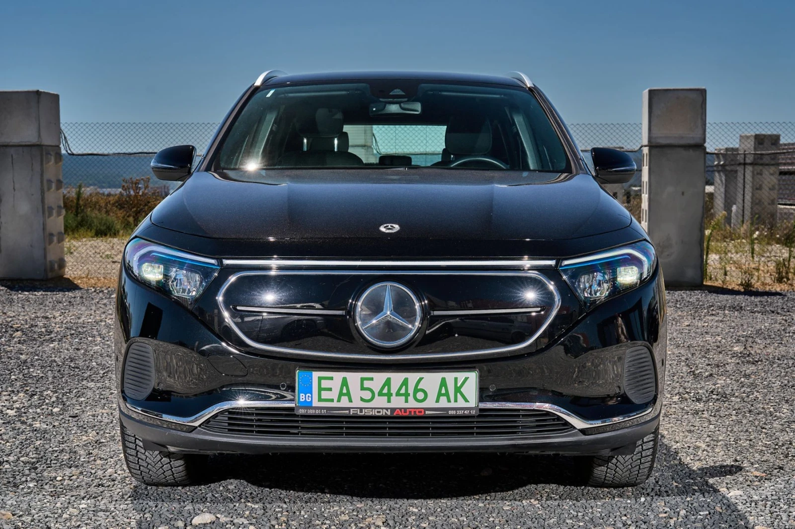 Mercedes-Benz EQA 250 FULL LED * Ambient/MBUX/ Камера/Подгрев/Lane A, снимка 2 - Автомобили и джипове - 55737357