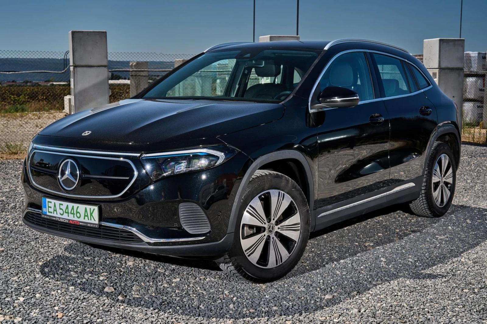 Mercedes-Benz EQA 250 FULL LED * Ambient/MBUX/ Камера/Подгрев/Lane A, снимка 3 - Автомобили и джипове - 55737357