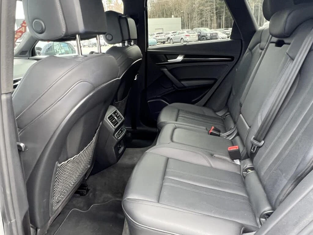 Audi Q5 45tfsi / cam 360/ Panorama/ Disi/Bang & OLufsen, снимка 9 - Автомобили и джипове - 55779424
