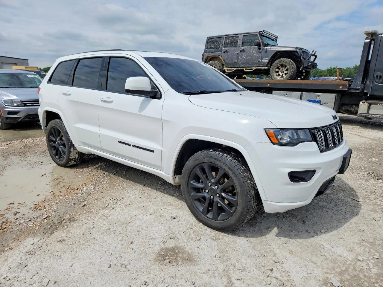 Jeep Grand cherokee 3.6l Laredo, снимка 4 - Автомобили и джипове - 56025407