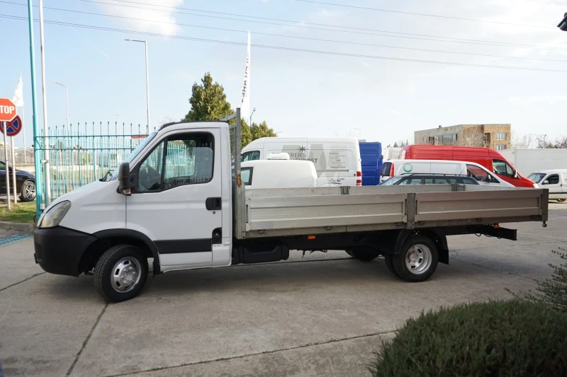 Iveco Daily 3.0HPI* 35c15* Климатик, снимка 8 - Бусове и автобуси - 39362635