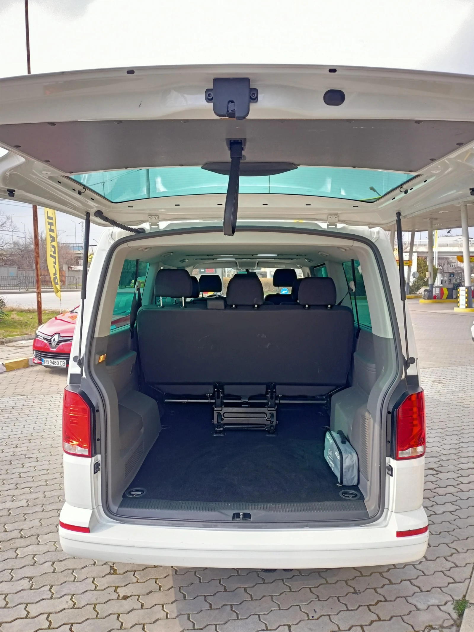 VW Caravelle 5900лв за получаване, 2.0 TDI 7+ 1м - изображение 4