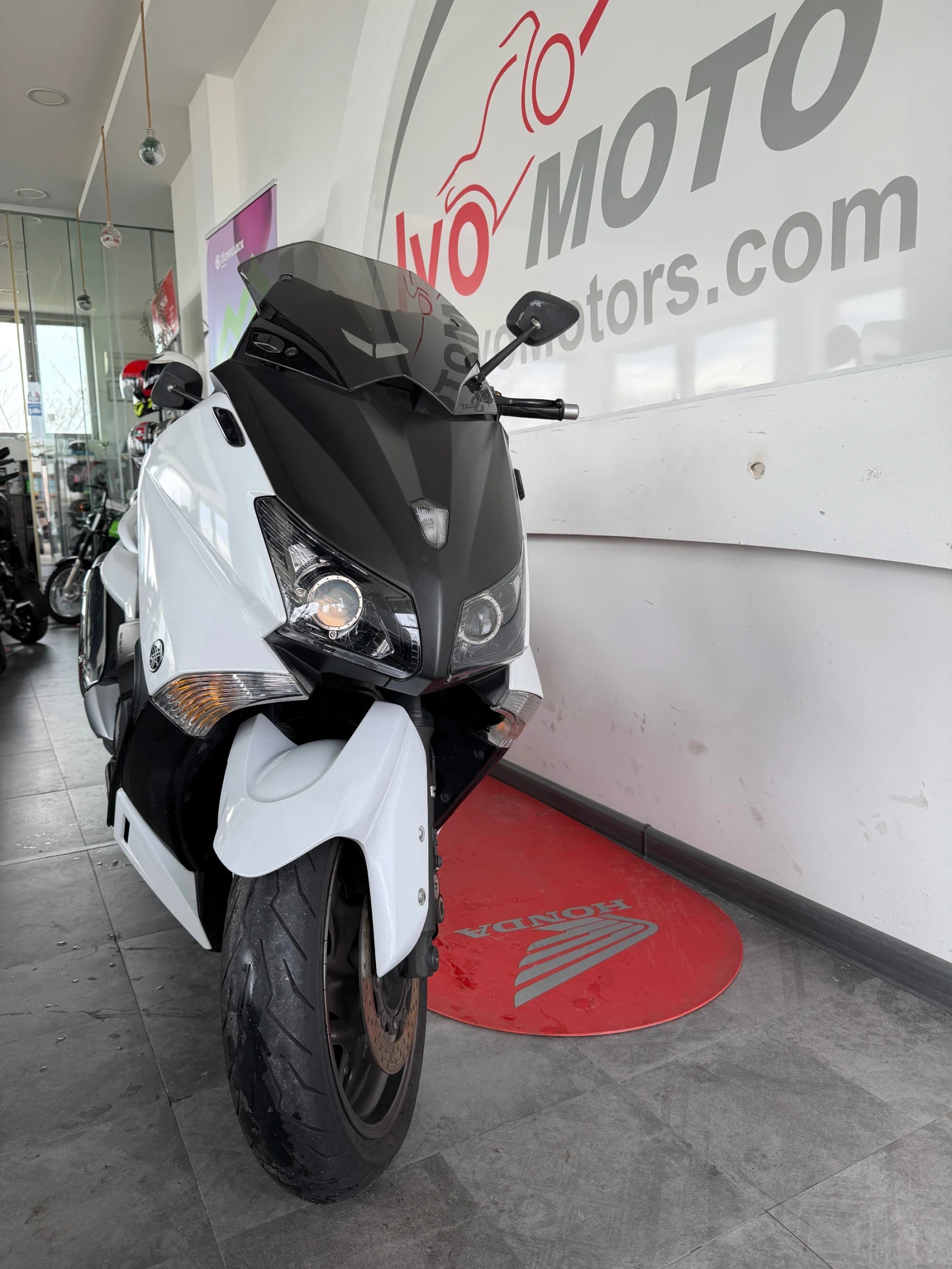 Yamaha T-max 530 - изображение 2