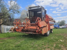 Комбайн Deutz-Fahr 922М, снимка 2