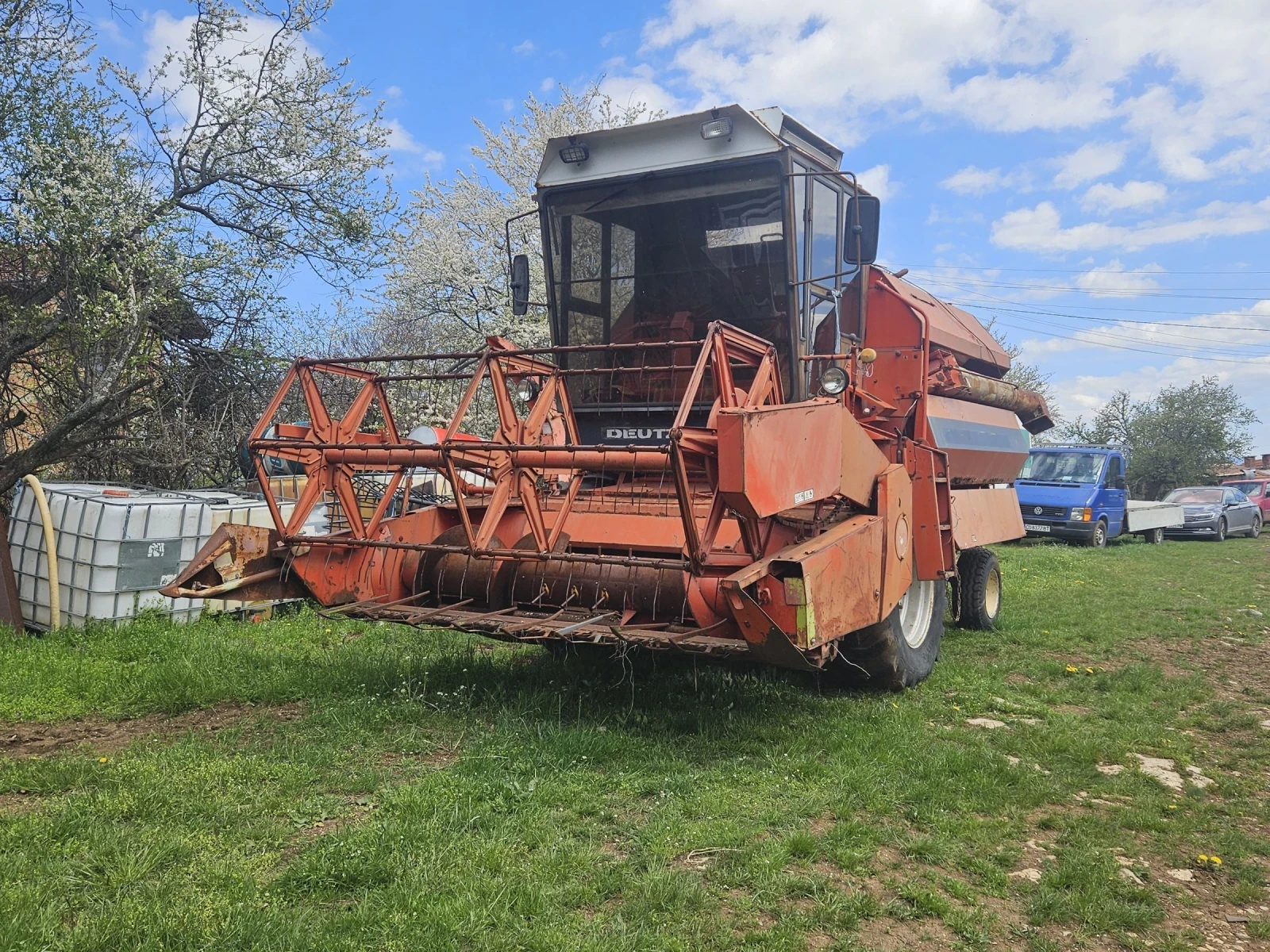 Комбайн Deutz-Fahr 922М, снимка 2 - Селскостопанска техника - 54311523