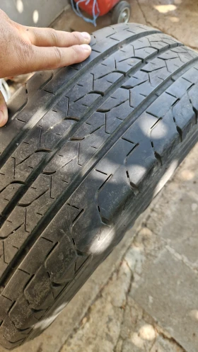 Гуми с джанти Bridgestone 215/70R15, снимка 4 - Гуми и джанти - 47222695