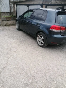 VW Golf 1.6 tdi, снимка 11