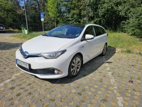 Обява за продажба на Toyota Auris HSD HIGH Plus (Chic Xtra) ~22 999 лв. - изображение 1