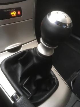 Toyota Corolla - 4700 € / 9192.40 лв. - 13610707 11