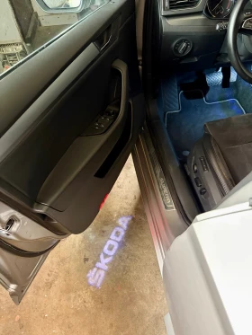Skoda Superb Laurin & Klement 2.0 TDI 150 �� | Mobile.bg � ����� ������ 8