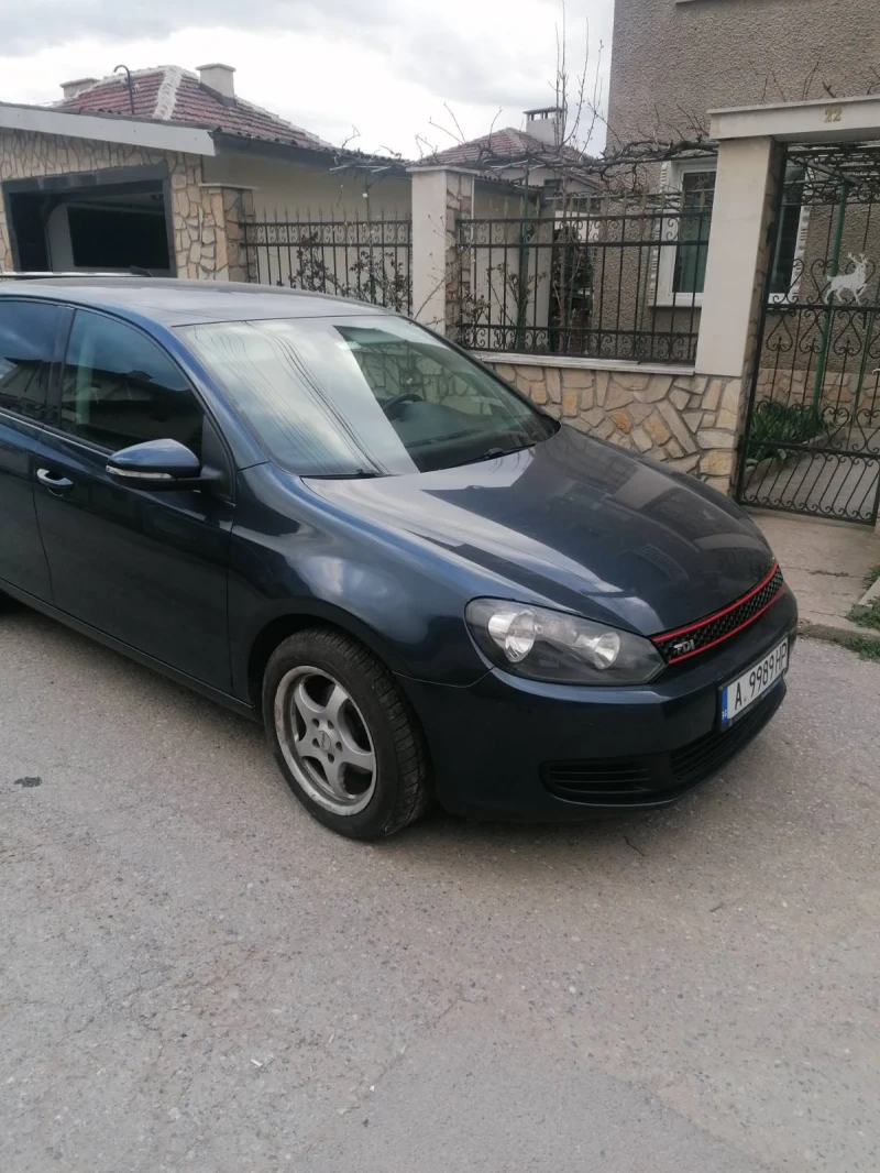 VW Golf 1.6 tdi, снимка 9 - Автомобили и джипове - 47681666