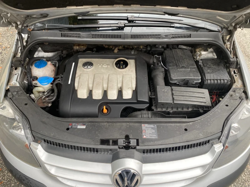 VW Golf Plus 1.9TDI 90к.с Сервизна история, снимка 17 - Автомобили и джипове - 47976602