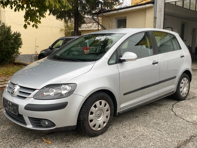 VW Golf Plus 1.9TDI 90к.с Сервизна история, снимка 1 - Автомобили и джипове - 47976602