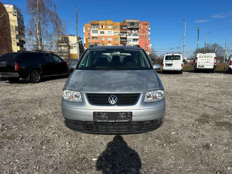 VW Touran 2.0i 150kc AUTOMAT, снимка 8 - Автомобили и джипове - 48814019