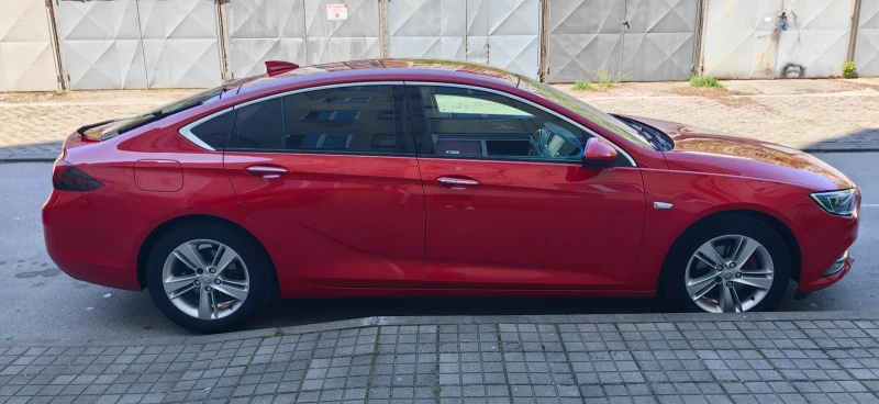 Opel Insignia 1.5 турбо, снимка 3 - Автомобили и джипове - 52598492